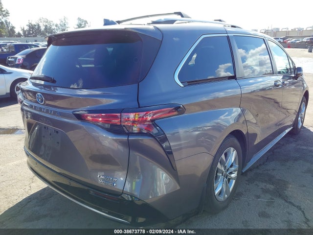 Toyota Sienna Limited 2021 5TDZRKEC2MS042801 Image 4