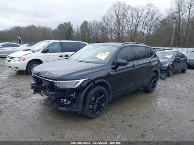 3VVCB7AX3PM075005 Volkswagen Tiguan 2.0t Se R-line Black