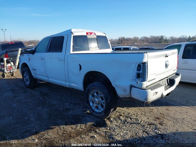 RAM 2500 Laramie  4x4 6'4 Box 2023 3C6UR5FL8PG612143 Image 3