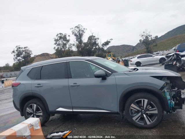 5N1AT3CA8MC839542 Nissan Rogue Sl Fwd