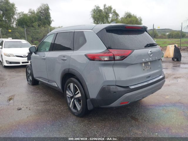 5N1AT3CA8MC839542 Nissan Rogue Sl Fwd