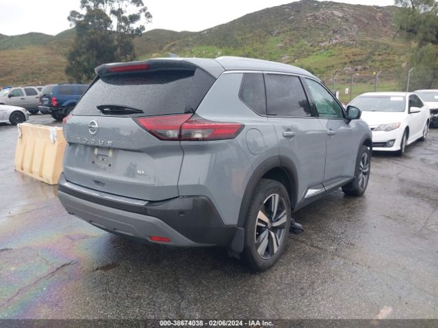 5N1AT3CA8MC839542 Nissan Rogue Sl Fwd