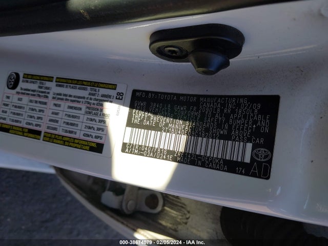 2009 TOYOTA COROLLA LE VIN: 2T1BU40E09C182012