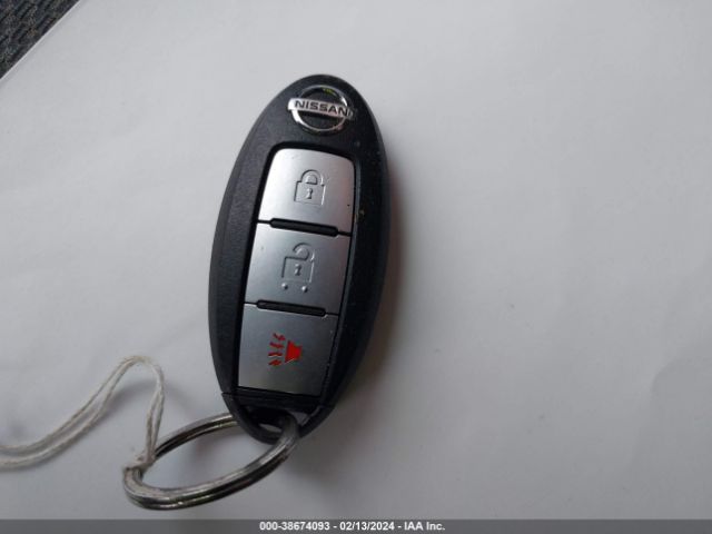 JN1BJ1CR3KW353082 Nissan Rogue Sport Sv