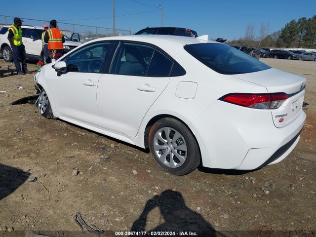 Toyota COROLLA LE 2021 5YFEPMAE2MP179477 Image 3
