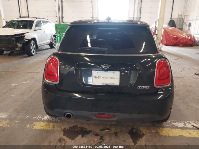 WMWXP5C51K2H31641 Mini Hardtop Oxford Edition