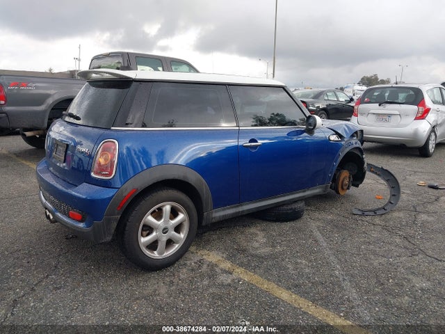 2007 MINI COOPER S WMWMF73597TV30702 Photo 3