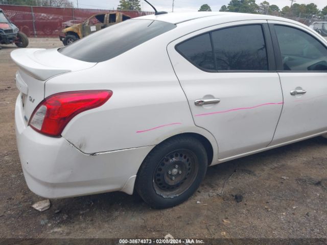 3N1CN7AP3FL955246 Nissan Versa 1.6 Sv
