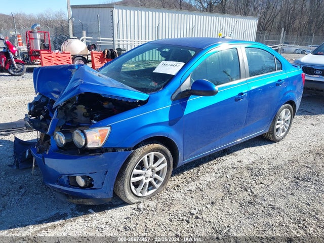 Chevrolet Sonic Lt Auto 2016 1G1JC5SHXG4155159 Image 2
