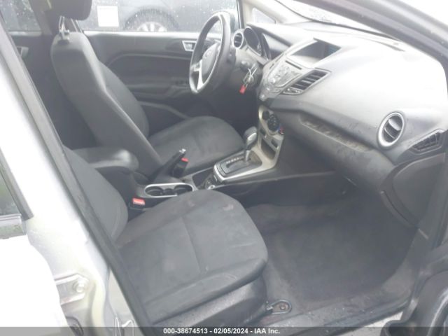 3FADP4EJ3GM143835 Ford FIESTA SE