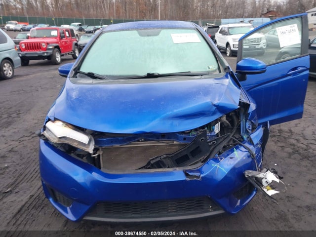 2015 HONDA FIT LX VIN: 3HGGK5H51FM714135