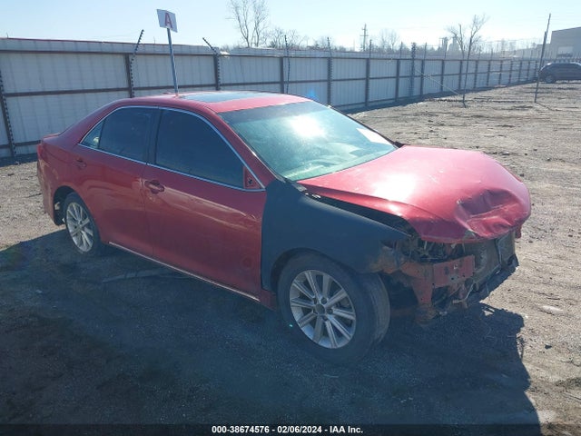 2014 TOYOTA CAMRY XLE VIN: 4T4BF1FK1ER356447
