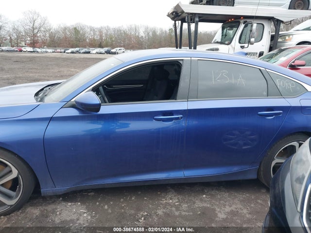 Продажа на аукционе авто 2020 Honda Accord Sport, vin: 1HGCV1F3XLA148257, номер лота: 38674588