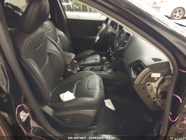 1C4PJMDX4KD422066 Jeep Cherokee Limited 4x4
