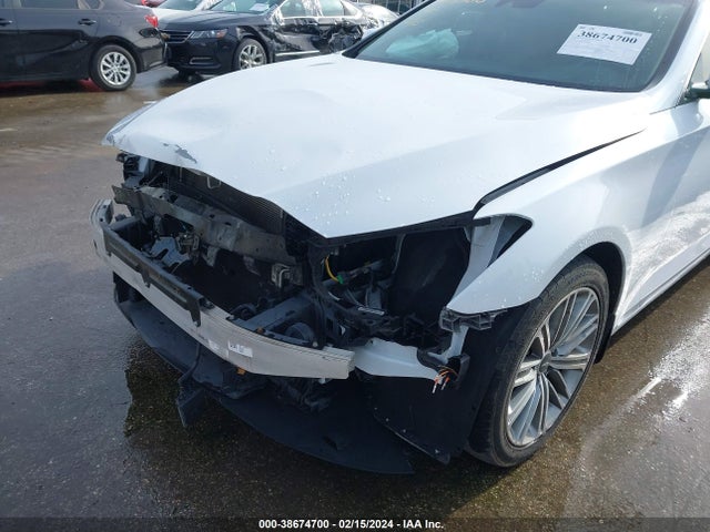 Genesis G80 3.8 2018 KMHGN4JE1JU235689 Image 21
