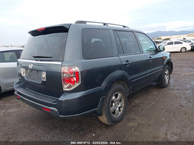 2006 HONDA PILOT EX-L VIN: 5FNYF28606B016439