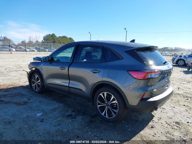 Ford ESCAPE SE 2022 1FMCU0G68NUB63275 Image 3