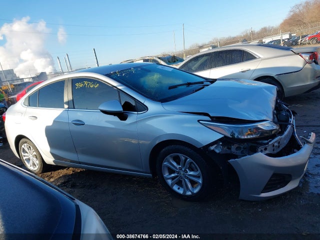 Chevrolet CRUZE LT 2019 1G1BE5SM9K7114797 Image 12