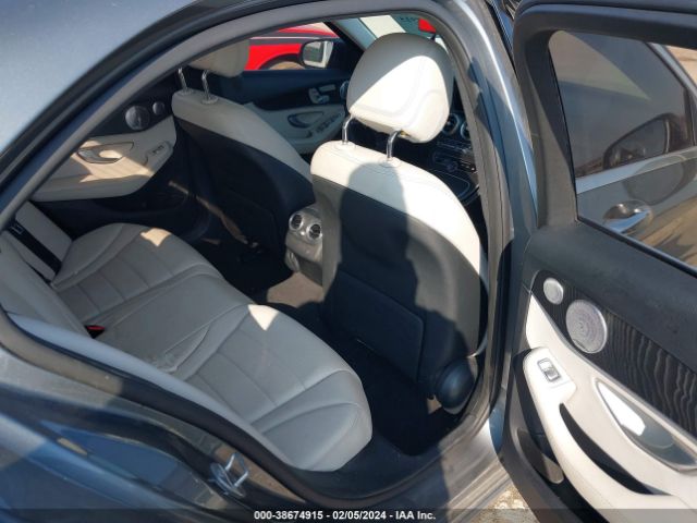 55SWF4JB2HU223605 Mercedes-Benz C 300 Luxury/sport