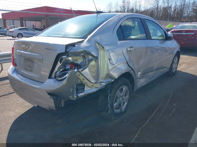 Chevrolet Sonic Ls Auto 2016 1G1JA5SH5G4121796 Image 6