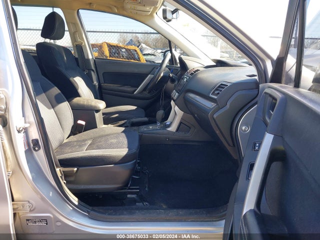 JF2SJADC4GH451431 Subaru Forester 2.5i Premium