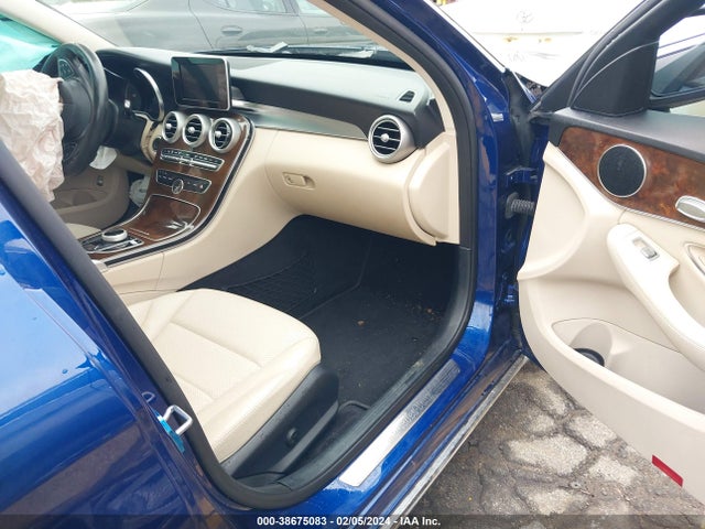 WDDWF4JB6JR386961 Mercedes-Benz C 300