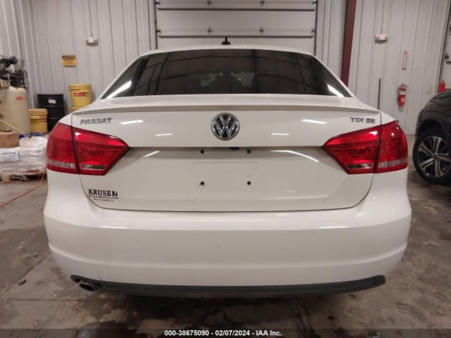 1VWBN7A36EC012362 Volkswagen Passat 2.0l Tdi Se