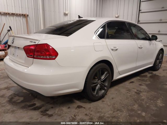 1VWBN7A36EC012362 Volkswagen Passat 2.0l Tdi Se