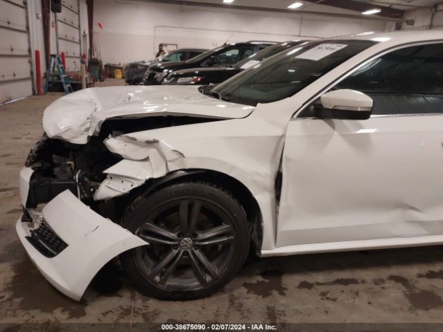 1VWBN7A36EC012362 Volkswagen Passat 2.0l Tdi Se