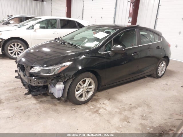 Chevrolet Cruze Lt Auto 2018 3G1BE6SM1JS593142 Image 2