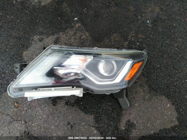 Nissan Pathfinder S 2017 5N1DR2MN8HC616009 Image 12