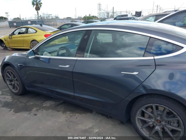 5YJ3E1EA5JF056749 Tesla Model 3 Long Range/mid Range