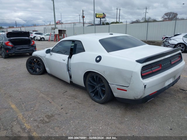 Dodge Challenger Sxt 2018 2C3CDZAG0JH116575 Image 3