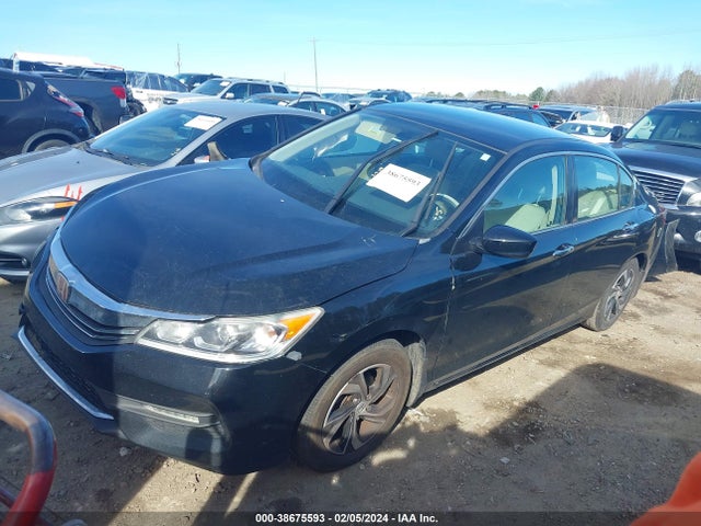 Honda ACCORD LX 2017 1HGCR2F39HA150986 Image 2