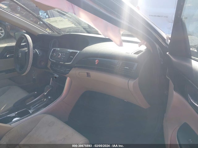 Honda ACCORD LX 2017 1HGCR2F39HA150986 Image 5