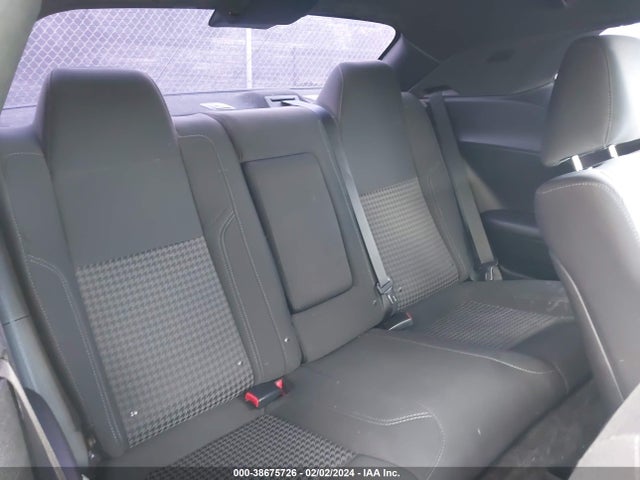 Dodge Challenger Sxt 2018 2C3CDZAG7JH305658 Image 8
