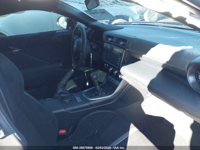 Toyota Gr86 Premium 2023 JF1ZNBE17P9761190 Image 5