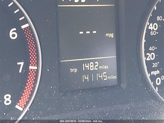 1VWAT7A34FC101074 Volkswagen Passat 1.8t S