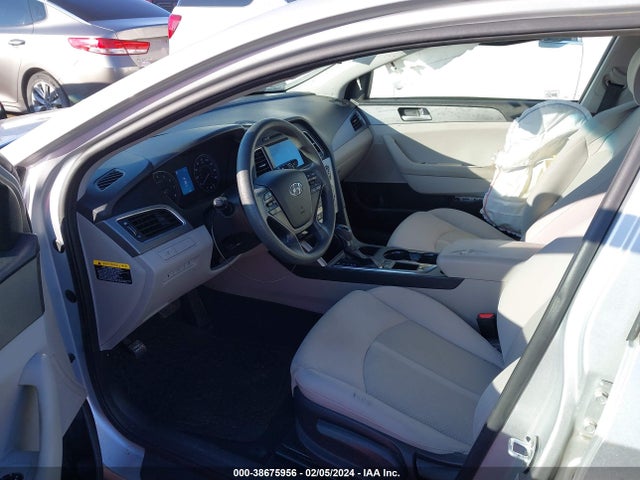 Hyundai SONATA SE 2016 5NPE24AF5GH364731 Image 5