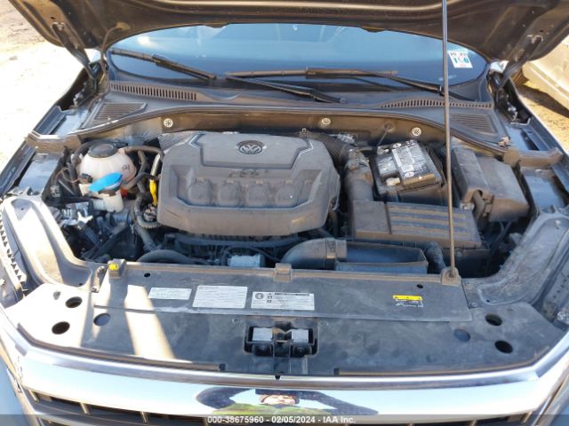 1VWMA7A38LC005768 Volkswagen Passat 2.0t R-line