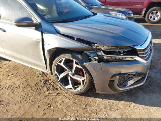 1VWMA7A38LC005768 Volkswagen Passat 2.0t R-line