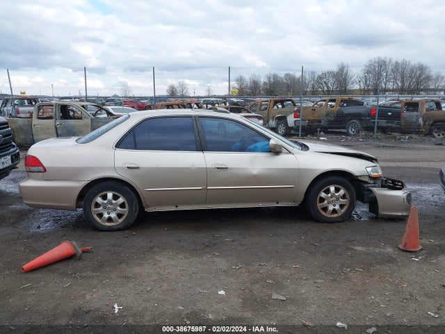 2002 HONDA ACCORD 2.3 EX VIN: JHMCG56692C007952
