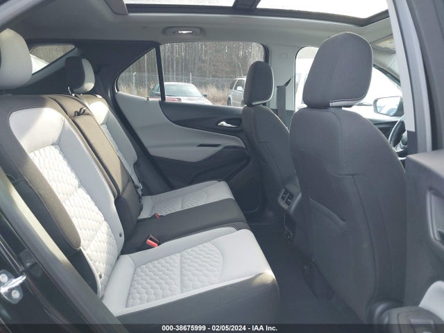 Chevrolet EQUINOX LT 2018 2GNAXTEX6J6165767 Image 8