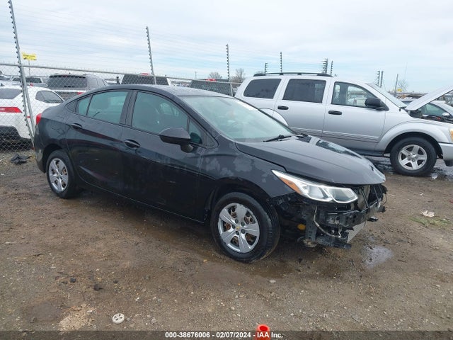 Chevrolet Cruze Ls Auto 2017 1G1BC5SM7H7186905 zdjęcie główne