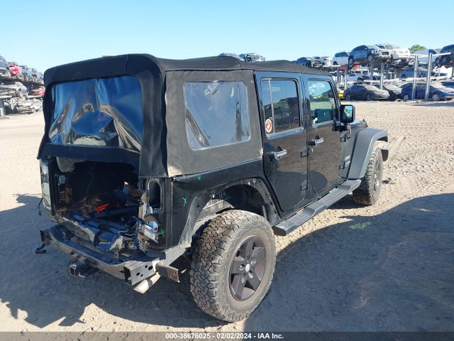 1C4HJWDG9JL874793 Jeep Wrangler Jk Unlimited Sport S 4x4