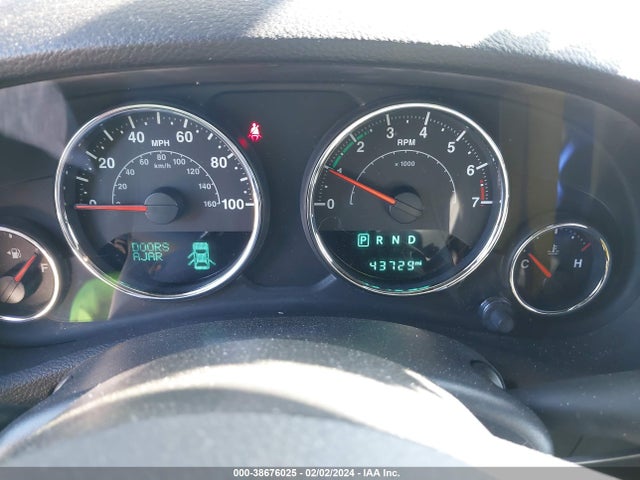 1C4HJWDG9JL874793 Jeep Wrangler Jk Unlimited Sport S 4x4