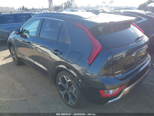 KNDCR3LE2P5042968 KIA Niro Ex Touring