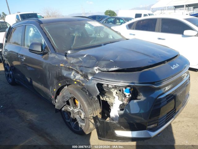 KNDCR3LE2P5042968 KIA Niro Ex Touring