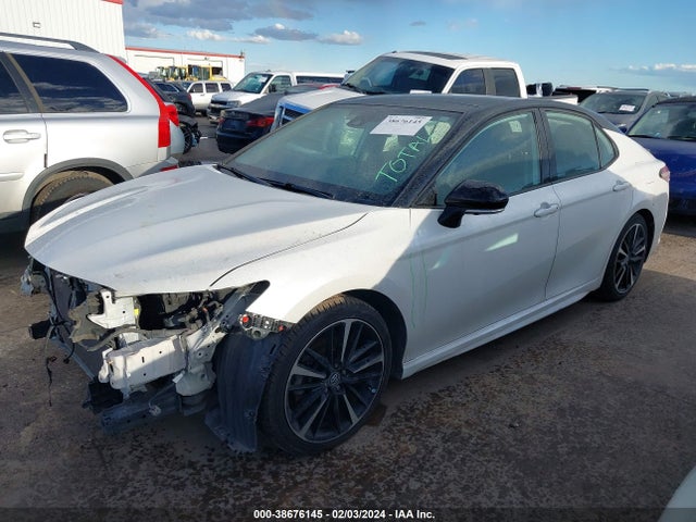 Toyota CAMRY XSE 2020 4T1K61AK0LU334504 Image 2