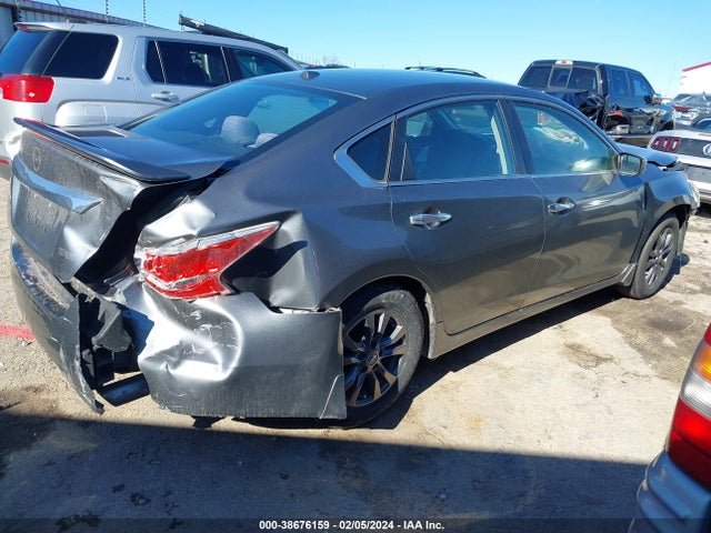 Nissan Altima 2.5 S 2015 1N4AL3APXFC477346 Image 4